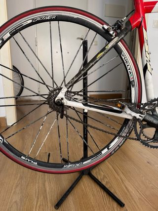 Bicicleta de carretera BH(detalles en descripción)