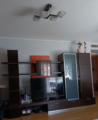 Mueble salón moderno madera y cristal