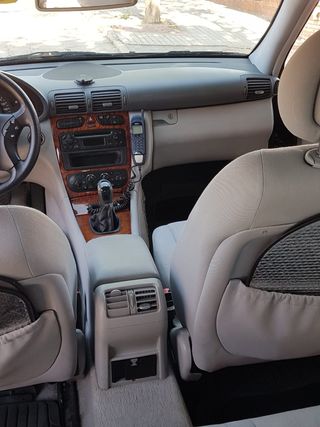 Mercedes-Benz Clase C 2001