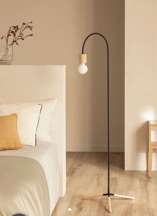 Lámpara de pie moderna madera y metal
(SKLUM)