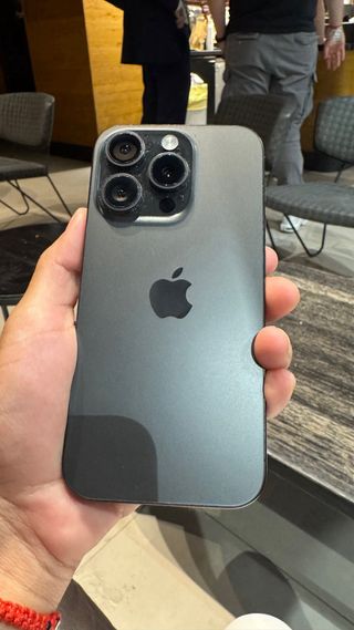 iPhone 15 Pro 128GB Gris