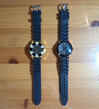 Orologi in diversi stili