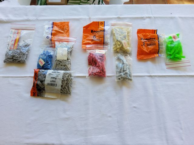 Lote tacos para pared Inoutac