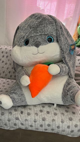 Peluche coniglio gigante carota