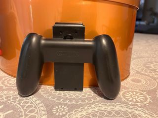 Nintendo Switch 2017 + Cavi TV e Ricarica + joypad