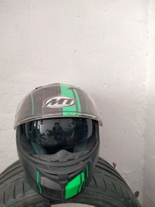 Casco MT Blade Negro y Verde