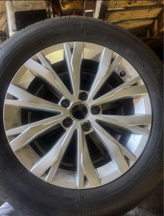 Llantas Tiguan 17''
