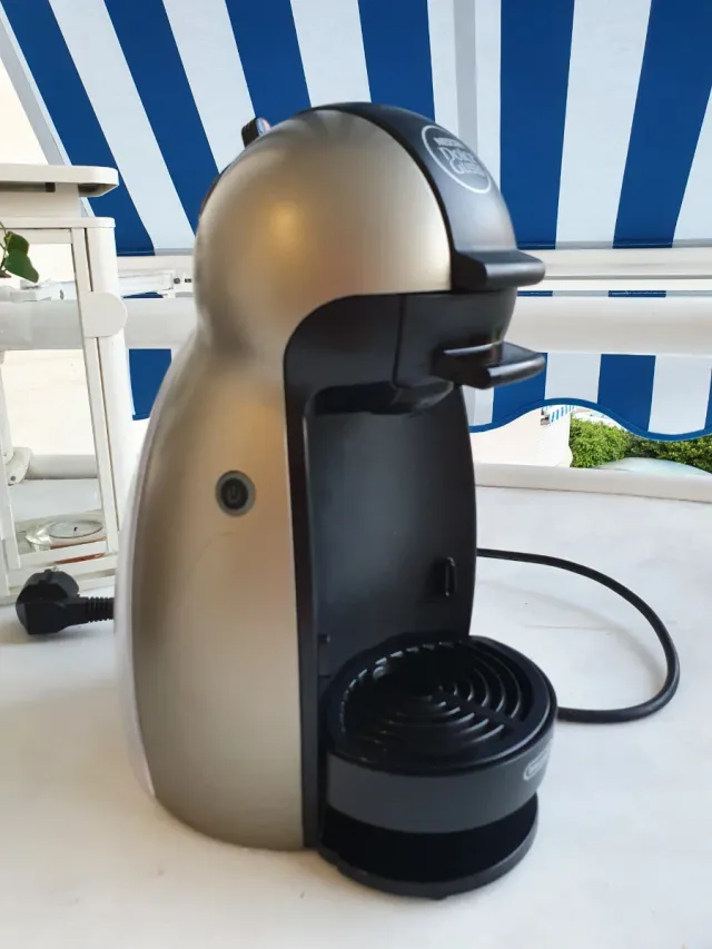 Cafetera Dolce Gusto