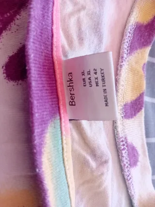 Camiseta Bershka multicolor