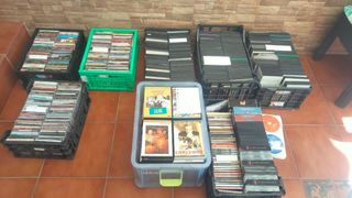 Lote CDs y DVDs Varios