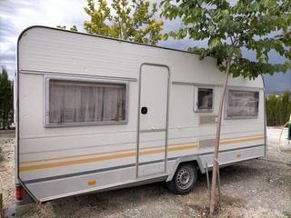 Caravana Knaus Sudwind menos de 750kg