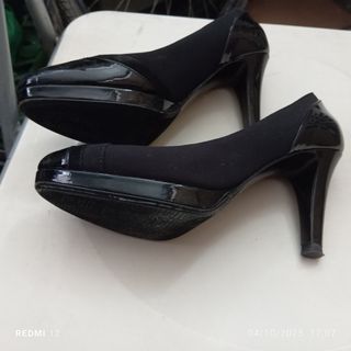 Zapatos de tacón Brunate negros
