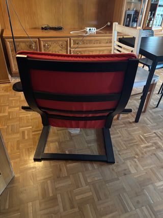 Sillón IKEA POÄNG rojo impecable