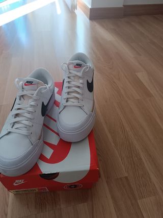 Zapatillas Nike Court Legacy Talla 41
