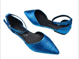 Ballerine punta blu con cinturino