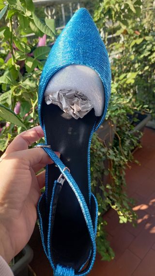 Ballerine punta blu con cinturino
