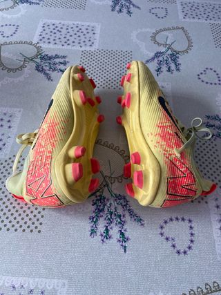 Botas de fútbol Nike Mercurial Amarillas