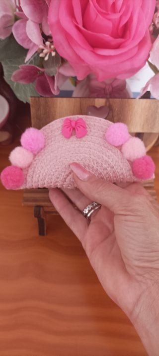 Mini bolso de mano para muñecas en rafia rosa