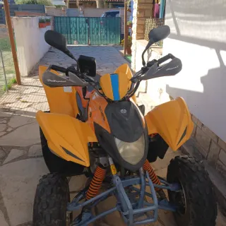 Quad GOES 220 Naranja