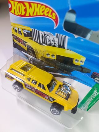 CRUISER BUISER 1/64 HOTWHEELS 