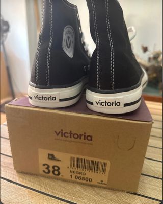 Botas Victoria Negras Talla 38 Nuevas