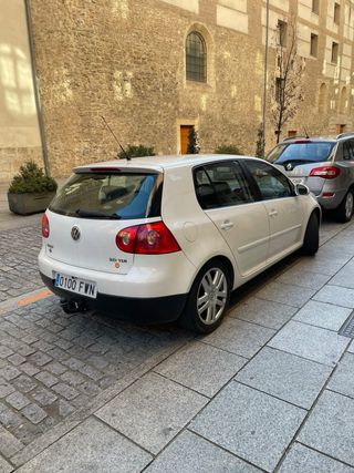Volkswagen Golf 2007