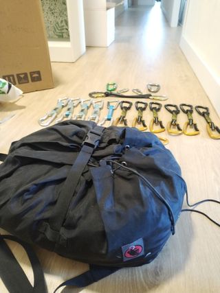 Material de escalada (cuerda incl) 