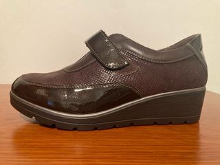 Zapato cuña marrón talla 37