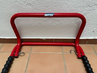 Soporte de pared para bicicleta