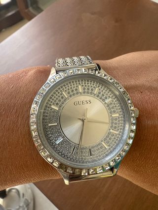 Reloj Guess  Mujer Plata