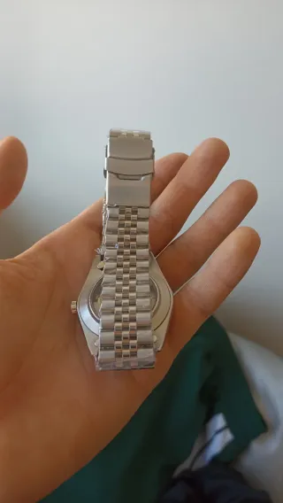 Reloj automático Seiko mod blanco arábico 
39mm 