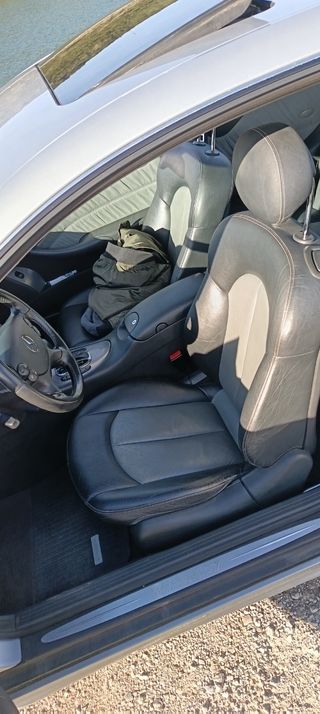 Mercedes-Benz  CLK 500 AMG 2002