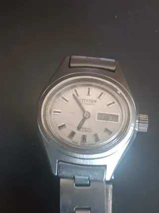 Reloj Citizen Automático Mujer Plata