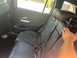 Mercedes-Benz GLB  !! inundado !!