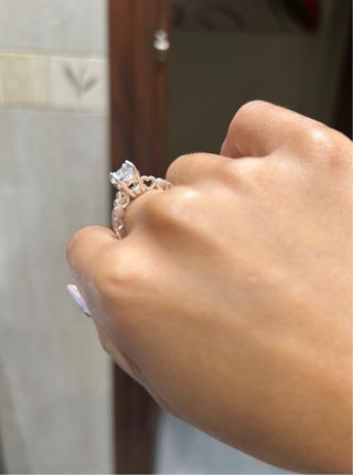 Anillo de plata solitario