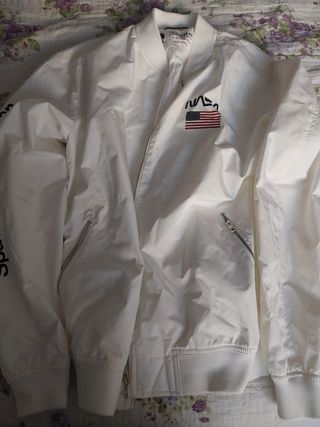 Chaqueta bomber NASA PULL&BEAR Talla S