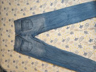 Pantalones vaqueros Denim azules desgastados