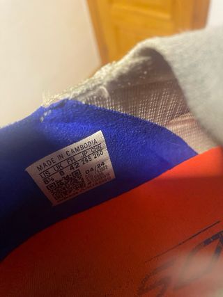 Botas de fútbol F50 gama media