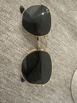 Gafas Ray-Ban Hexagonal Dorado Negro