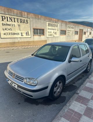 Volkswagen Golf 2000