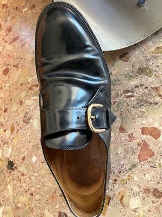 Zapatos Yanko de vestir hebilla cuero negro