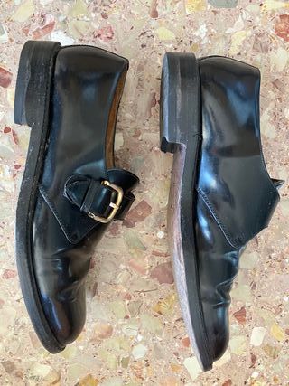 Zapatos Yanko de vestir hebilla cuero negro