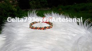 Pulsera artesanal cuarzo verde y cuentas doradas