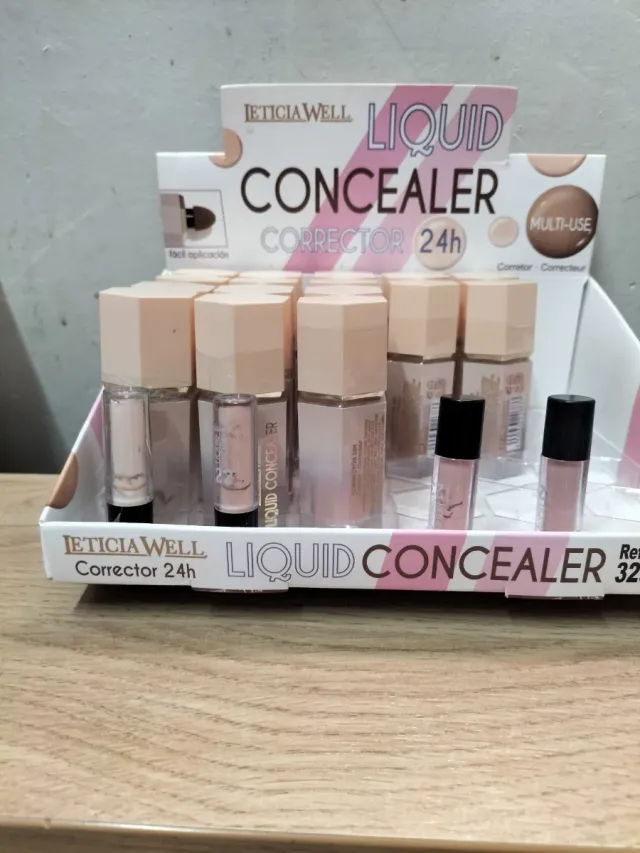 Corrector Líquido Leticia Well Beige/Rosa