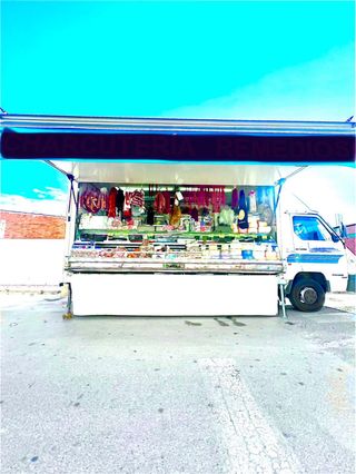 Camión tienda, trade 100 turbo