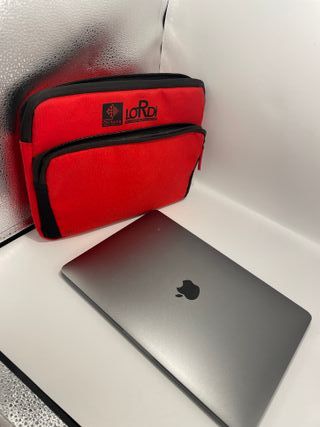 Apple MacBook Pro 13" 2017 Touch Bar | i5 8gb 128