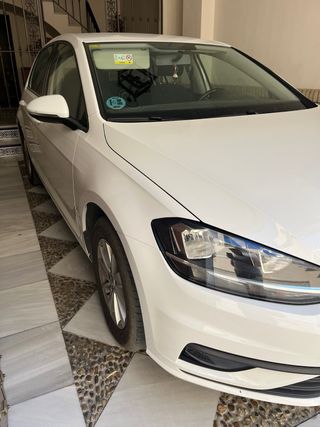 Volkswagen Golf Muy Cuidado