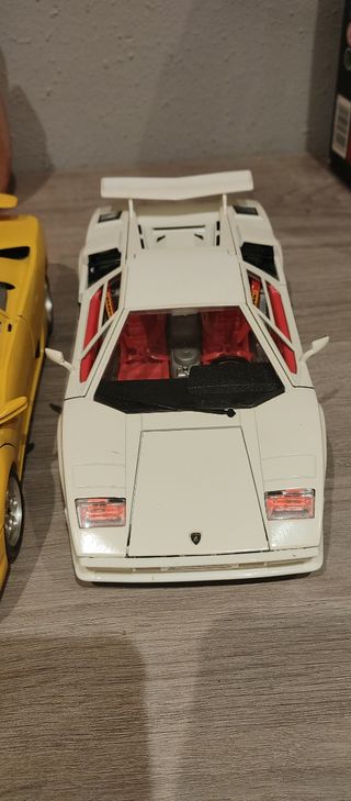 5 Coches a Escala 1:18
