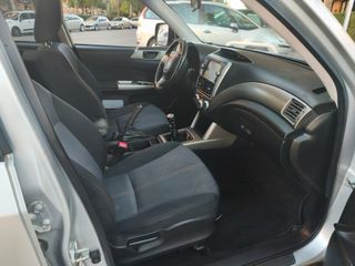 Subaru Forester 2011