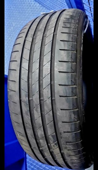 Neumático 225/45 R18 95Y